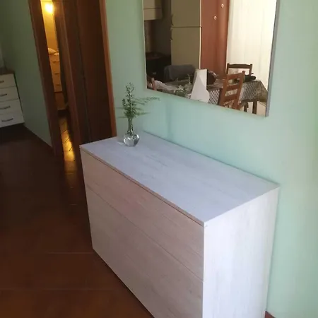 Apartamento 2 With Bathroom, Kitchen And Walk-in Closet With Independent Entrance *